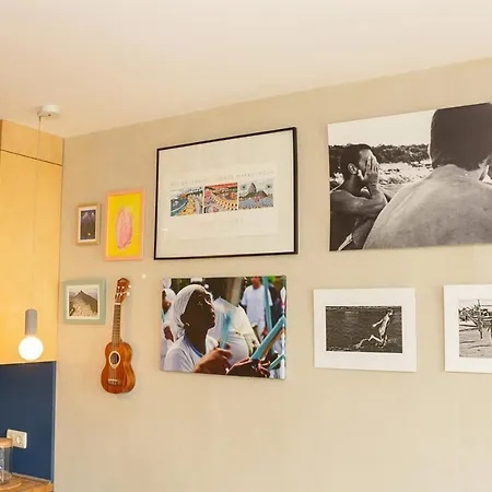 Lively Artistic 1bd With Sea View In * 바르나
