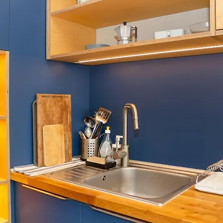 아파트 Lively Artistic 1bd With Sea View In *